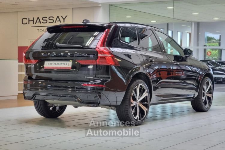 Volvo XC60 II (2) T6 RECHARGE AWD 253 + 145 CH PLUS STYLE DARK GEARTRONIC 8 - <small></small> 63.900 € <small></small> - #2