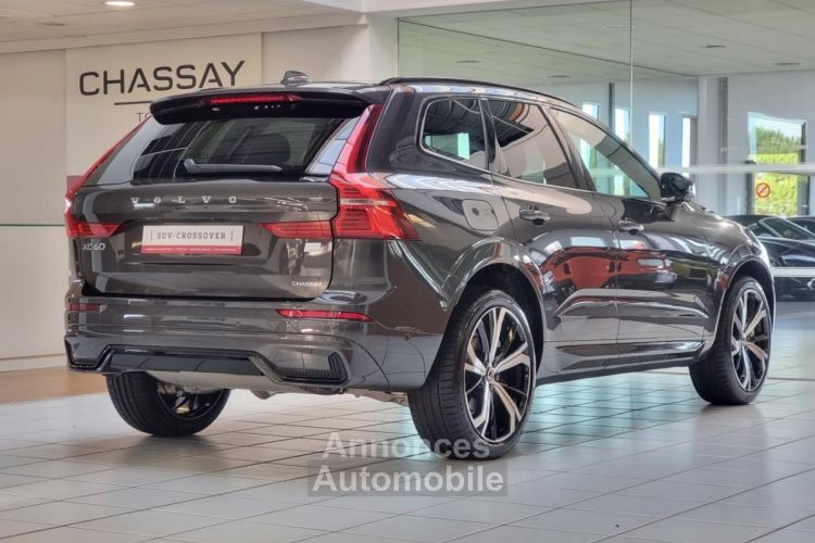 Volvo XC60 II (2) T6 RECHARGE AWD 253 + 145 CH PLUS STYLE DARK GEARTRONIC 8 - <small></small> 64.900 € <small></small> - #2