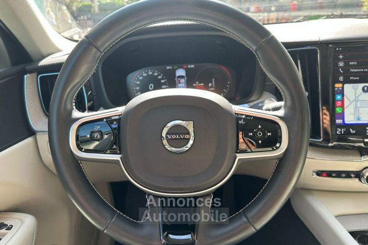 Volvo XC60 II (2) T8 RECHARGE AWD 303 + 87 INSCRIPTION LUXE GEARTRONIC 8 - <small></small> 39.490 € <small>TTC</small> - #24