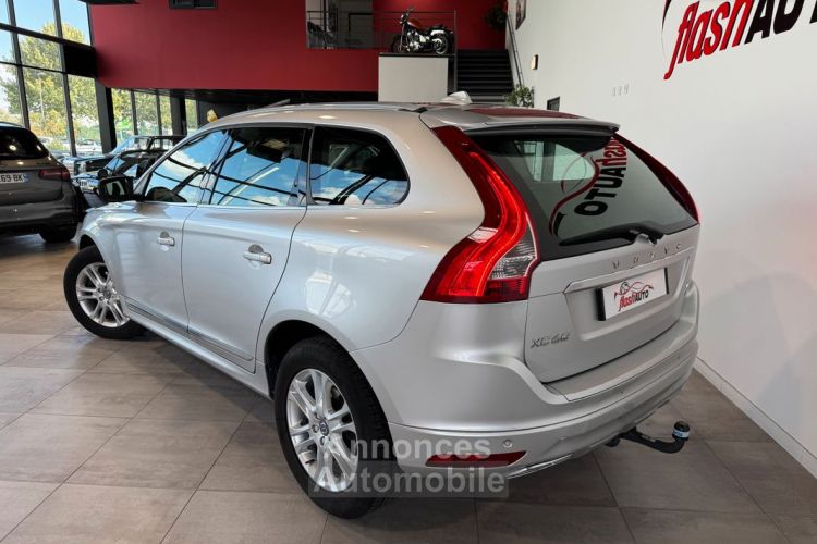 Volvo XC60 PHASE 2 D5 TDi AWD GEARTRONIC 220cv SUMMUM-2016 - <small></small> 14.900 € <small>TTC</small> - #3