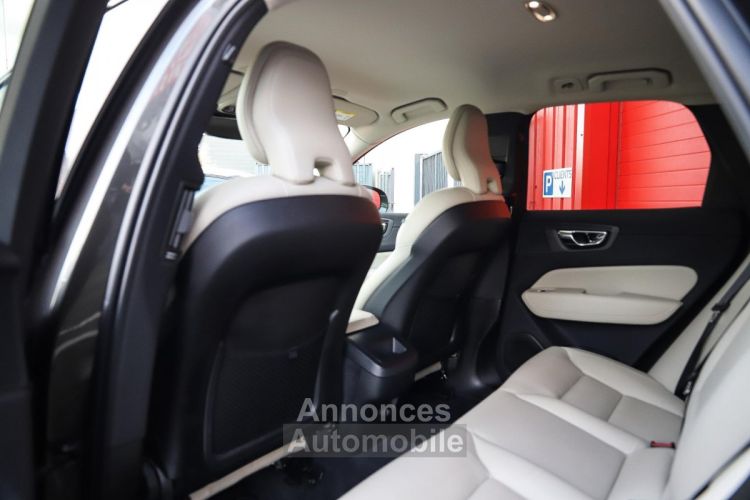 Volvo XC60 T4 190 BVA Geartronic Momentum CAMERA CUIR BLANC - <small></small> 29.970 € <small></small> - #25