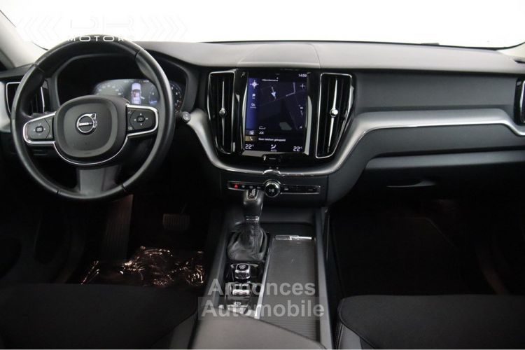 Volvo XC60 T4 GEARTRONIC MOMENTUM - LED NAVI APPLE CARPLAY/ANDROID AUTO - <small></small> 24.995 € <small>TTC</small> - #16