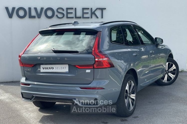 Volvo XC60 T6 AWD Hybride rechargeable 253 ch+145 ch Geartronic 8 Plus Style Dark - <small></small> 56.800 € <small>TTC</small> - #4