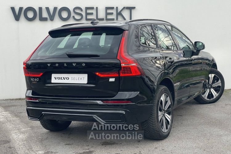 Volvo XC60 T6 AWD Hybride rechargeable 253 ch+145 ch Geartronic 8 Plus Style Dark - <small></small> 53.900 € <small>TTC</small> - #4