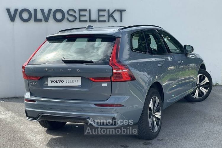 Volvo XC60 T6 AWD Hybride rechargeable 253 ch+145 ch Geartronic 8 Plus Style Dark - <small></small> 64.650 € <small>TTC</small> - #9