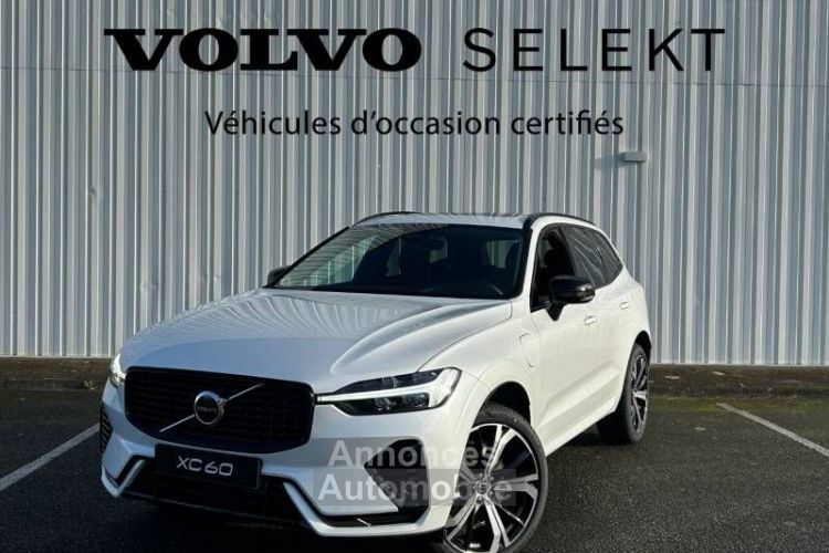 Volvo XC60 T6 AWD Hybride rechargeable 253 ch+145 ch Geartronic 8 Plus Style Dark - <small></small> 66.990 € <small>TTC</small> - #1