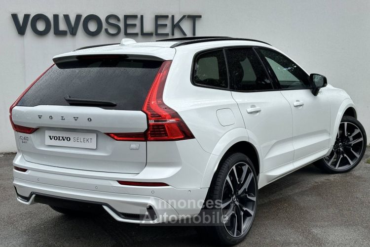 Volvo XC60 T6 AWD Hybride rechargeable 253 ch+145 ch Geartronic 8 Ultra Style Dark - <small></small> 72.990 € <small>TTC</small> - #2