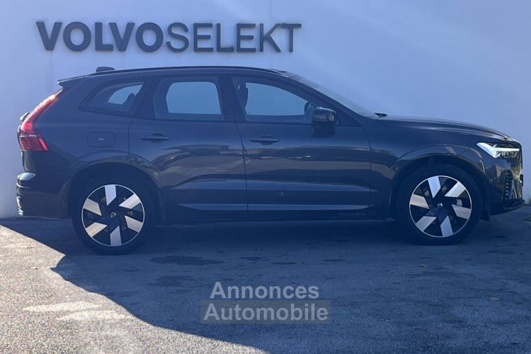 Volvo XC60 T6 AWD Hybride rechargeable 253 ch+145 ch Geartronic 8 Ultra Style Dark - <small></small> 61.800 € <small>TTC</small> - #3