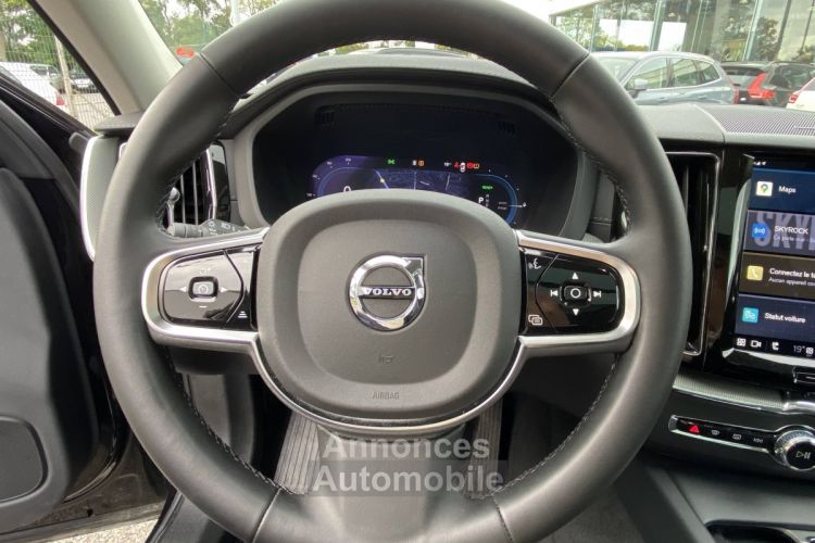 Volvo XC60 T6 Recharge AWD 253 ch + 145 ch Geartronic 8 Ultimate Style Dark - <small></small> 63.800 € <small>TTC</small> - #11