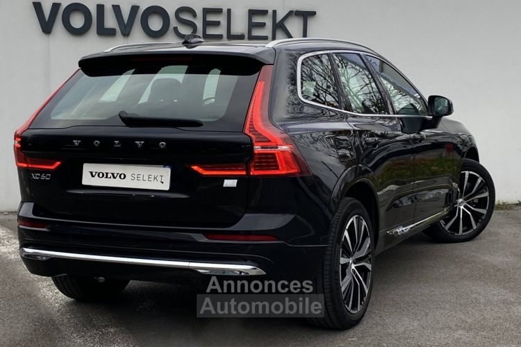 Volvo XC60 T6 Recharge AWD 253 ch + 145 ch Geartronic 8 Ultimate Style Dark - <small></small> 53.800 € <small>TTC</small> - #4