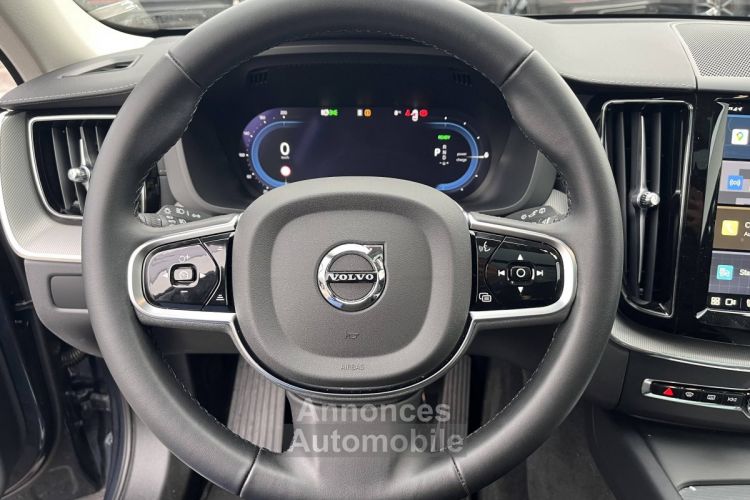 Volvo XC60 T6 Recharge AWD 253 ch + 145 ch Geartronic 8 Ultimate Style Dark - <small></small> 58.889 € <small>TTC</small> - #22