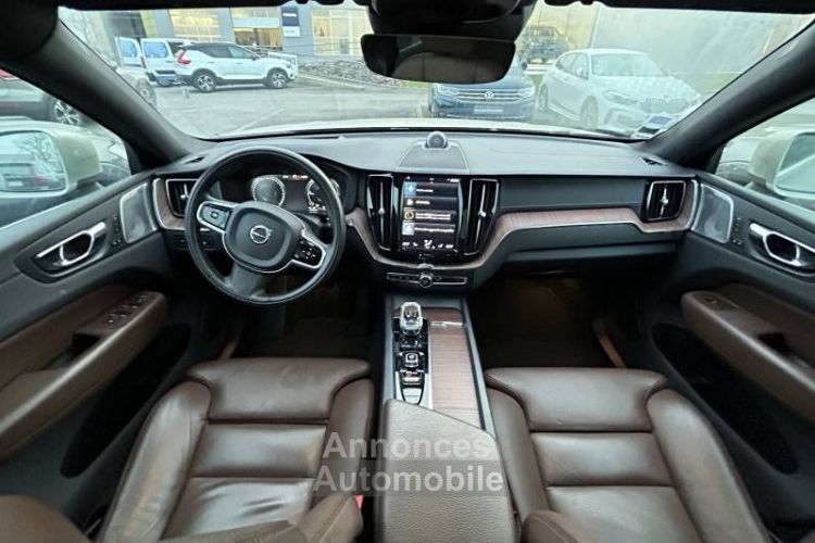 Volvo XC60 T6 Recharge AWD 253 ch + 87 Geartronic 8 Inscription Luxe - <small></small> 41.590 € <small>TTC</small> - #17