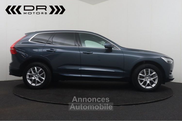 Volvo XC60 T8 AWD GEARTRONIC MOMENTUM PRO - PANODAK NAVI LED LEDER TREKHAAK - <small></small> 31.995 € <small>TTC</small> - #3