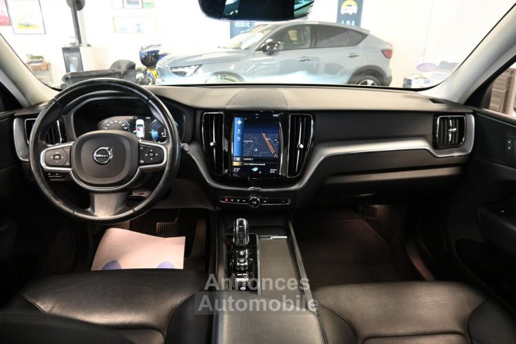 Volvo XC60 T8 Twin Engine 303 ch + 87 ch Geartronic 8 Momentum - <small></small> 23.996 € <small>TTC</small> - #11