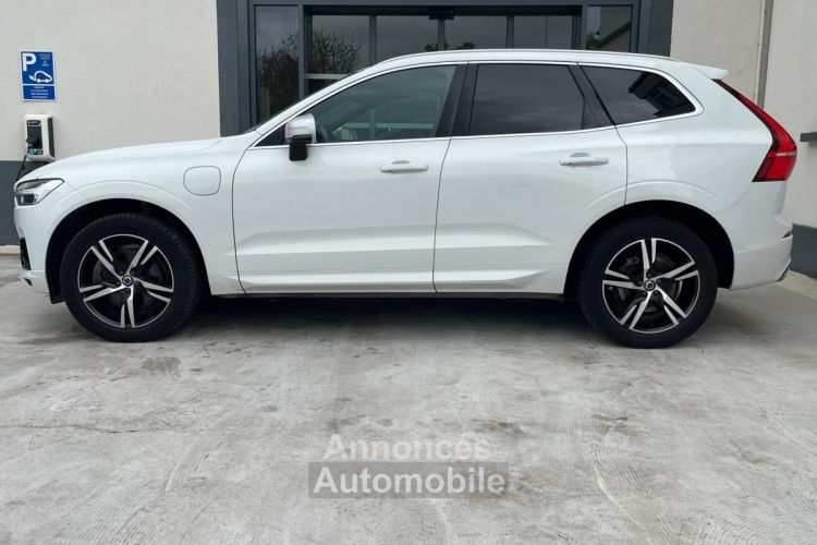 Volvo XC60 T8 Twin Engine 303 ch + 87 ch Geartronic 8 R-Design - <small></small> 35.900 € <small>TTC</small> - #3