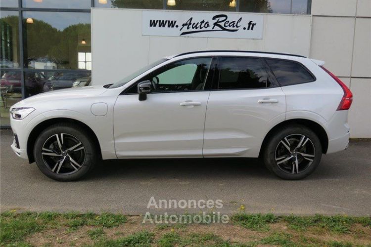 Volvo XC60 T8 Twin Engine 303 ch + 87 ch Geartronic 8 R-Design - <small></small> 39.900 € <small>TTC</small> - #2