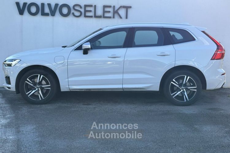 Volvo XC60 T8 Twin Engine 303 ch + 87 ch Geartronic 8 R-Design - <small></small> 34.800 € <small>TTC</small> - #6