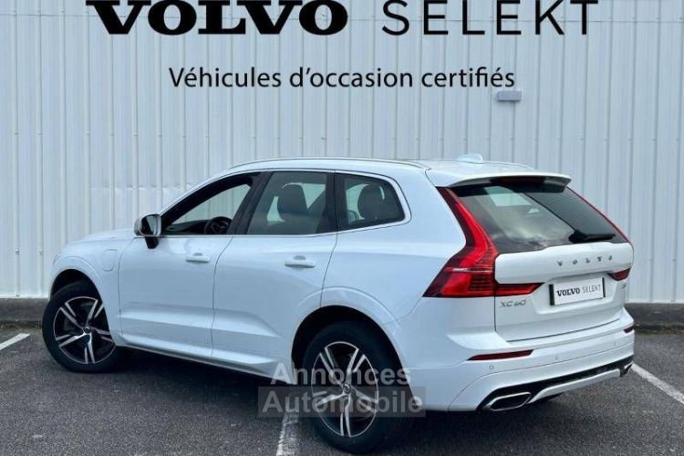 Volvo XC60 T8 Twin Engine 303 ch + 87 Geartronic 8 R-Design - <small></small> 35.990 € <small>TTC</small> - #3