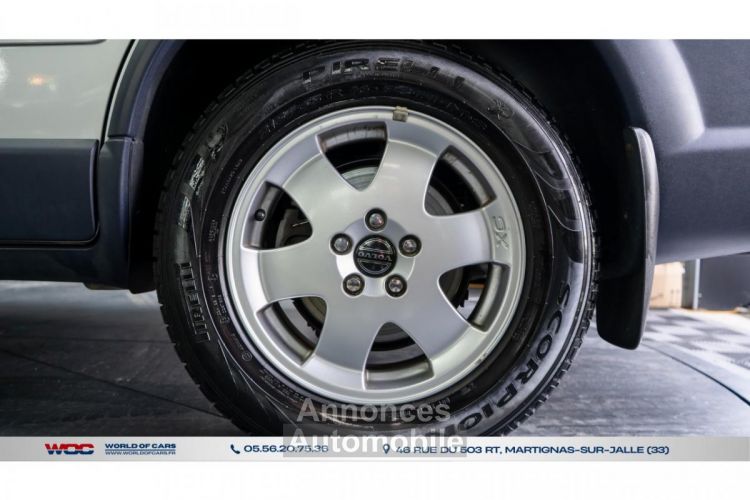 Volvo XC70 2.5 T 5 CYLINDRES COLLECTOR - <small></small> 14.990 € <small>TTC</small> - #14