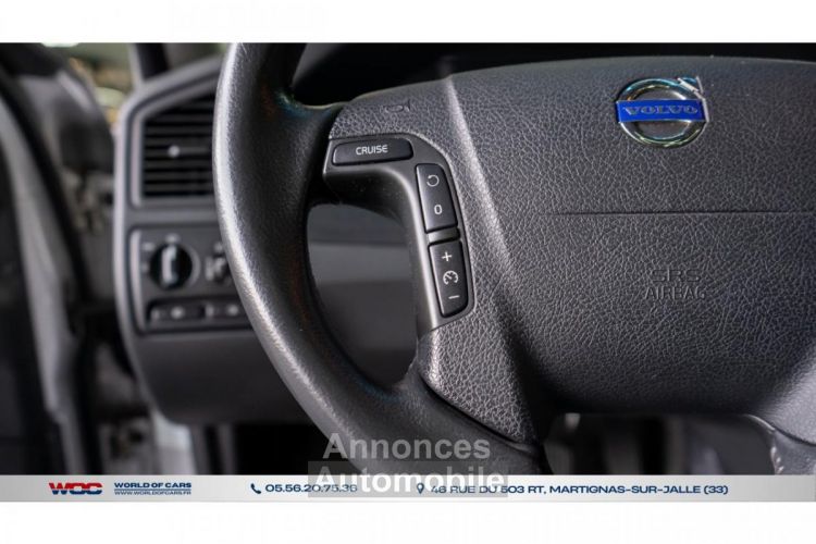 Volvo XC70 2.5 T 5 CYLINDRES COLLECTOR - <small></small> 14.990 € <small>TTC</small> - #22