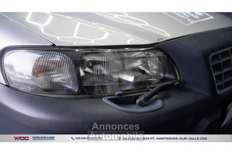 Volvo XC70 2.5 T 5 CYLINDRES COLLECTOR - <small></small> 14.990 € <small>TTC</small> - #77