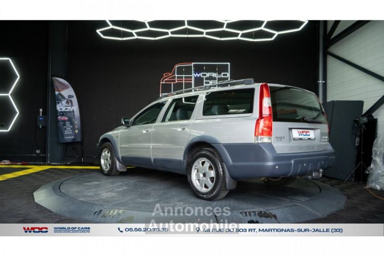 Volvo XC70 2.5 T 5 CYLINDRES COLLECTOR - <small></small> 14.990 € <small>TTC</small> - #84