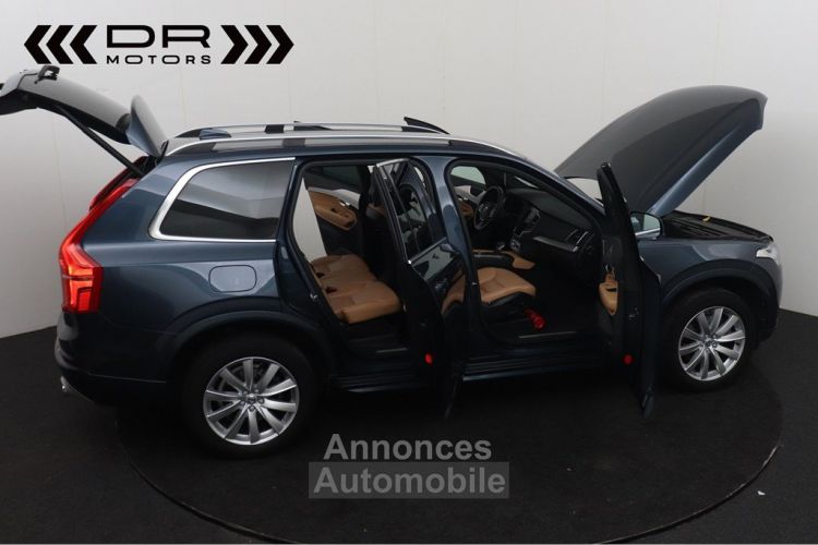 Volvo XC90 D4 MOMENTUM GEARTRONIC - NAVI 7 PLAATSEN - <small></small> 35.995 € <small>TTC</small> - #10