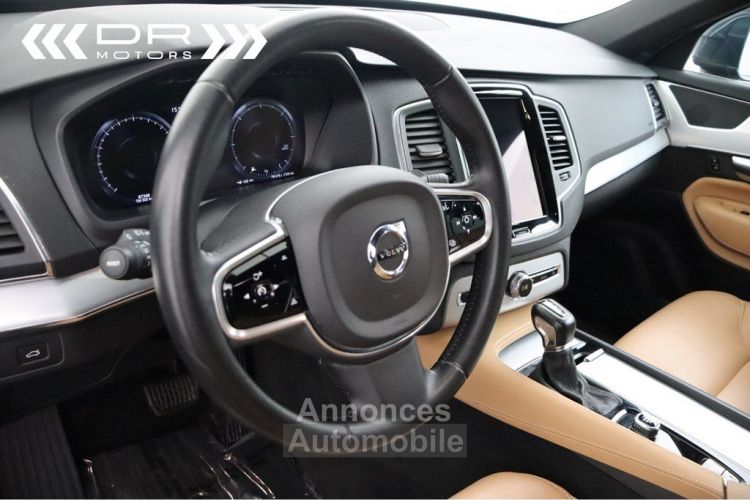 Volvo XC90 D4 MOMENTUM GEARTRONIC - NAVI 7 PLAATSEN - <small></small> 35.995 € <small>TTC</small> - #36