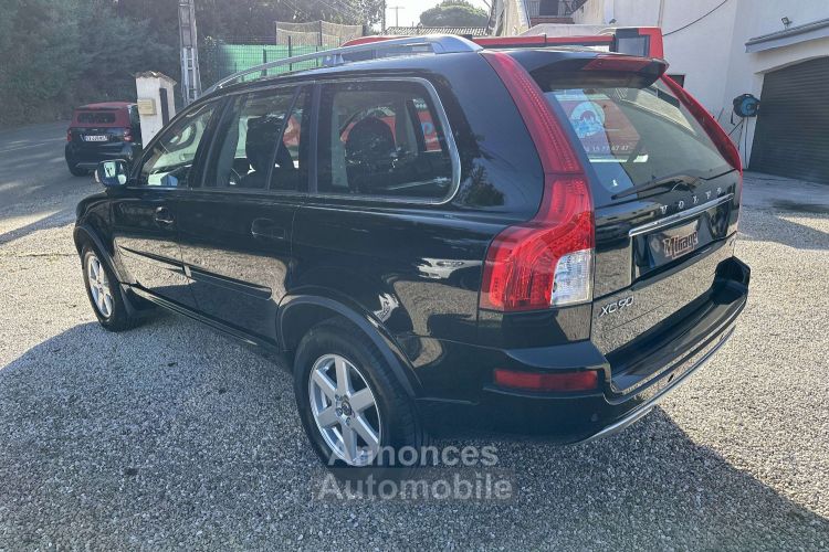 Volvo XC90 VOLVO XC90 2.4 D5 200 AWD MOMENTUM GEARTRONIC 7PL - <small></small> 14.900 € <small>TTC</small> - #2