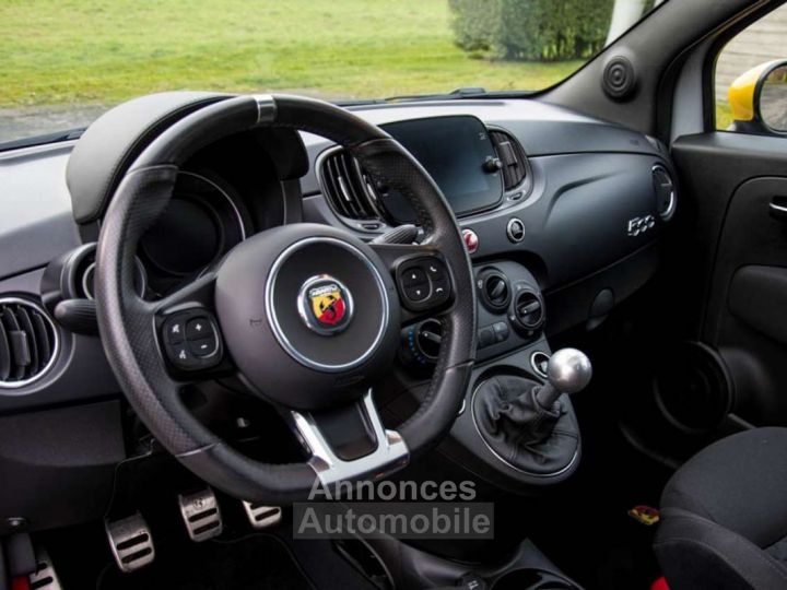 Abarth 595 PISTA MANUAL PANO OPEN ROOF BELGIAN CAR - 30