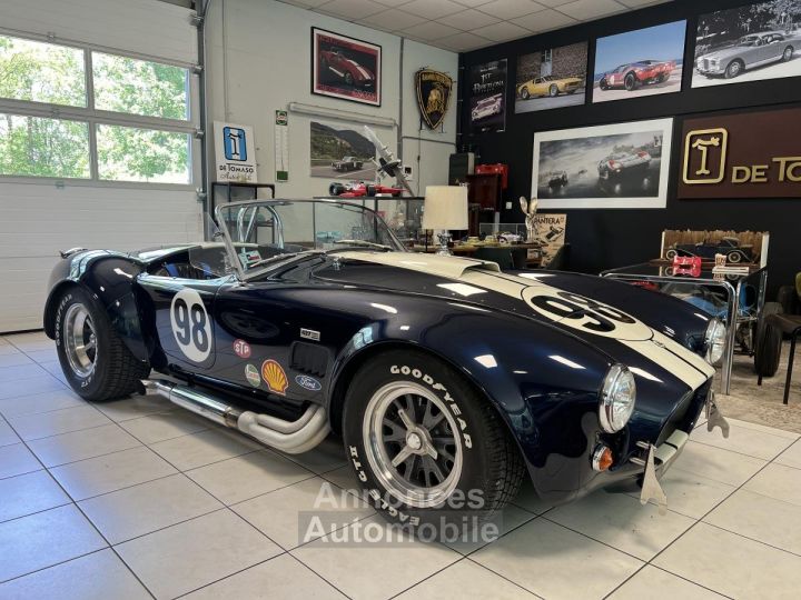 AC Cobra 427 - 16