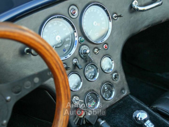 AC Cobra Dax 427 V8 3.5 Rover - 19