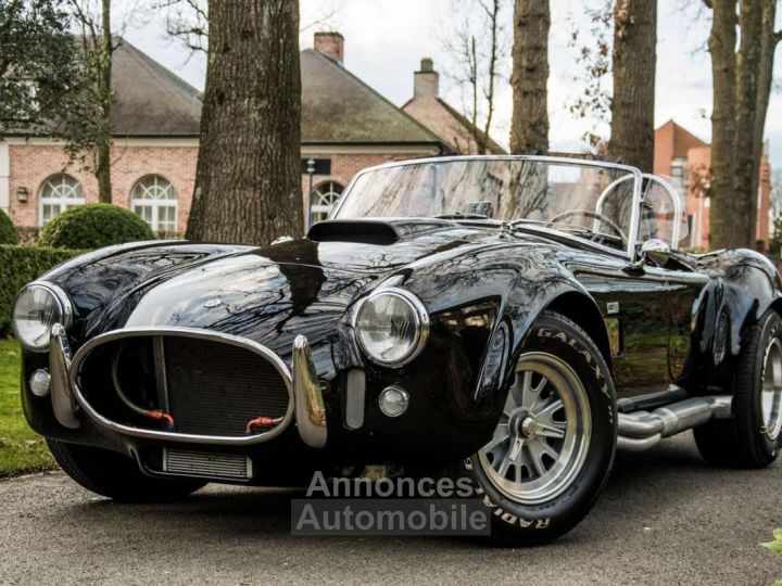 AC Cobra SUPERFORMANCE III 427 700 HP V8 4 SPEED - 1