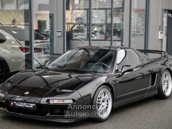 Acura NSX Coupe - 2