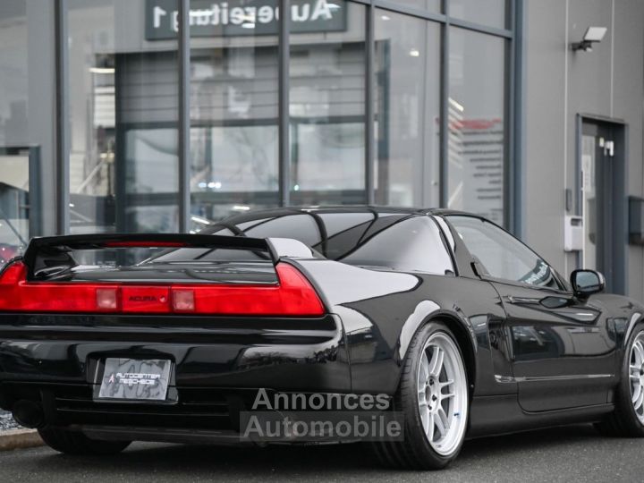 Acura NSX Coupe - 30