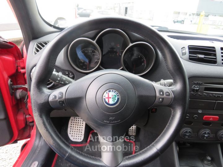 Alfa Romeo 147 3.2 V6 GTA 250 cv - 10