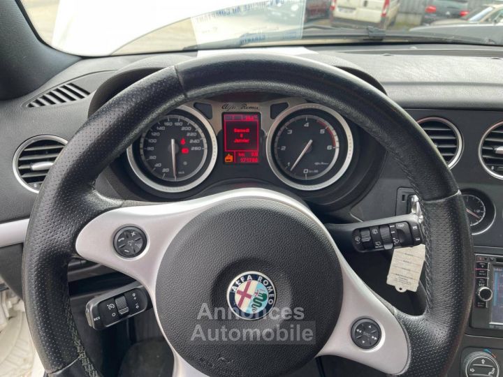 Alfa Romeo 159 ALFA ROMEO 2,4 JTD 209CV - 9