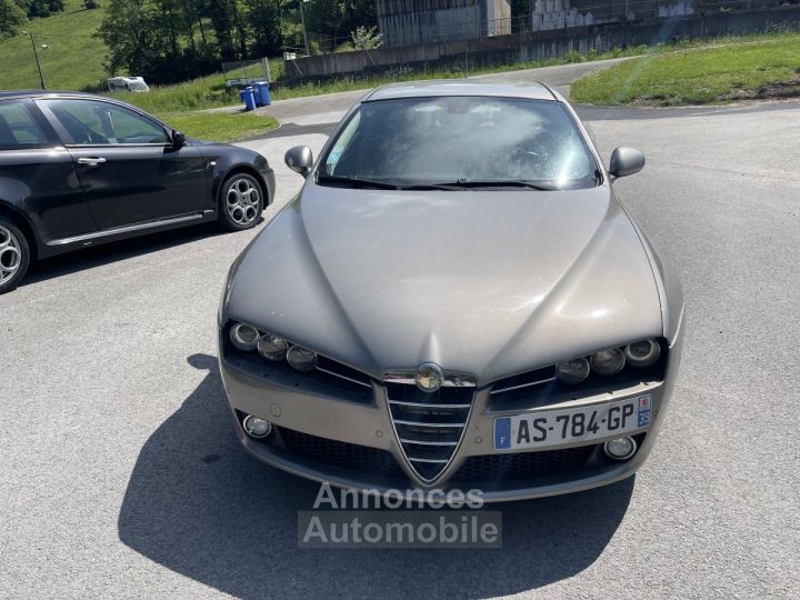 Alfa Romeo 159 JTDM - 2