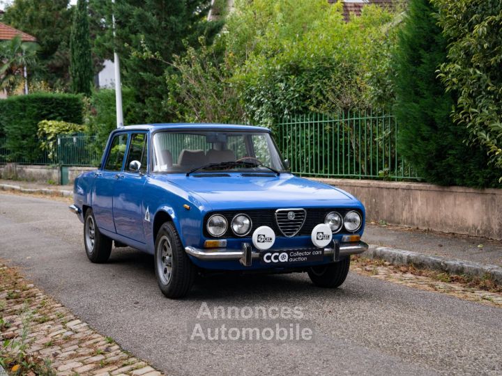 Alfa Romeo 2000 - 1