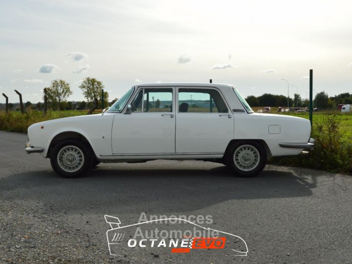 Alfa Romeo 2000 Berlina - 2