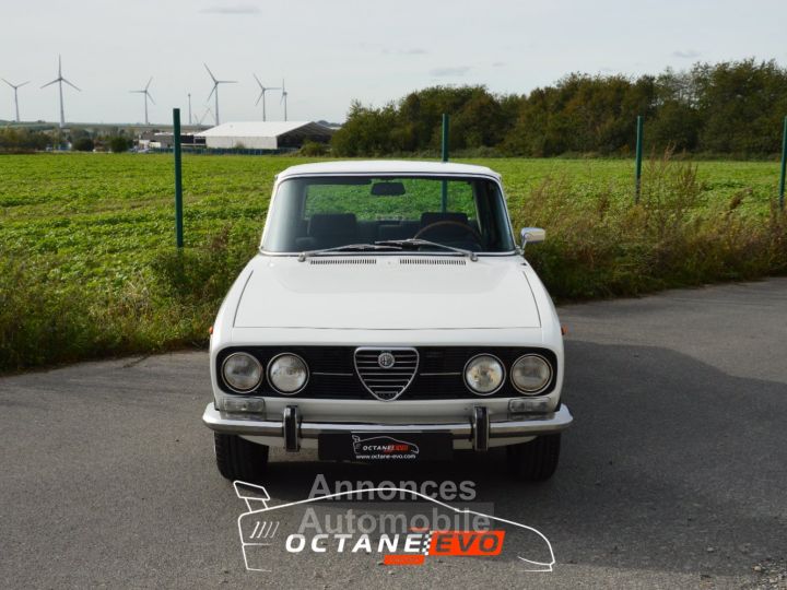 Alfa Romeo 2000 Berlina - 16