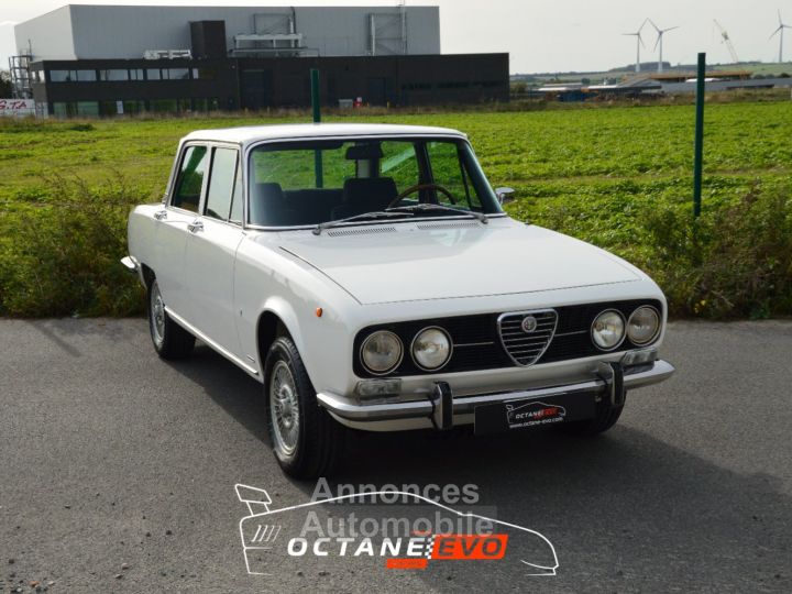 Alfa Romeo 2000 Berlina - 15