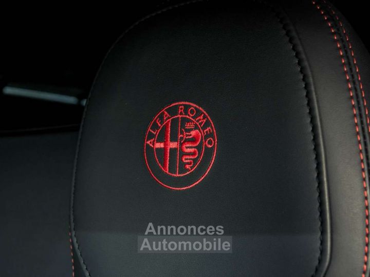 Alfa Romeo 4C - 19
