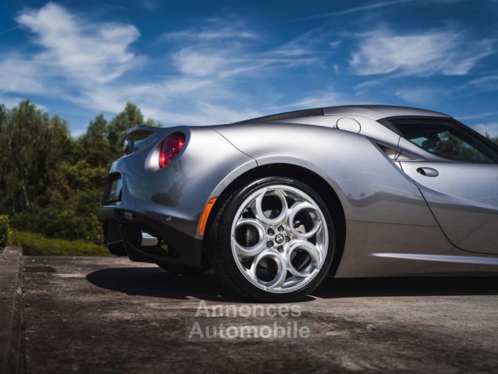 Alfa Romeo 4C First Owner Service History Belgian Vehicle - 10