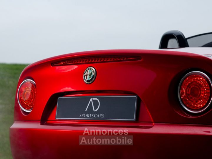 Alfa Romeo 8C - 10