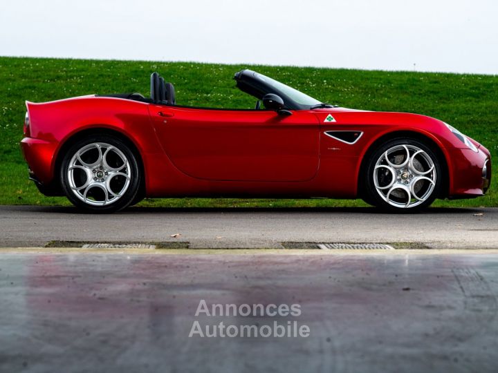 Alfa Romeo 8C - 26