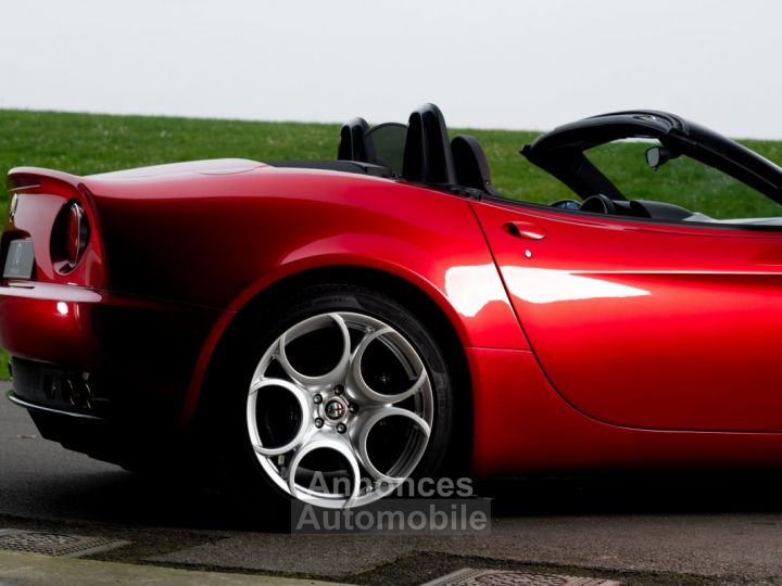 Alfa Romeo 8C - 29