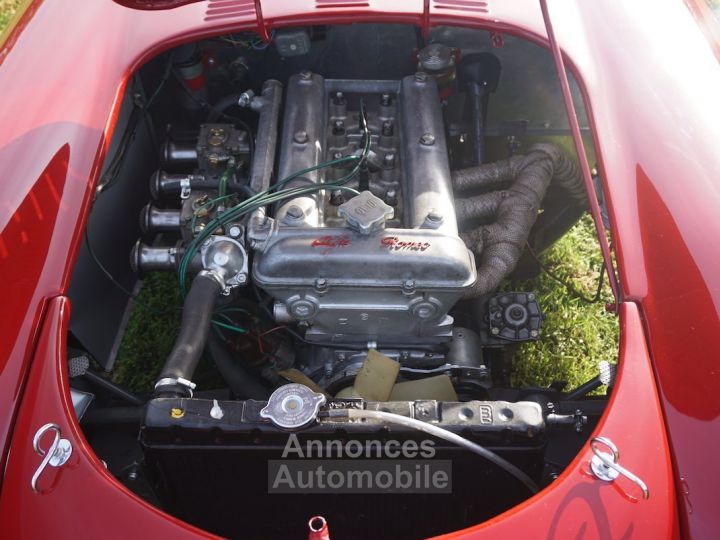 Alfa Romeo Barchetta - 24