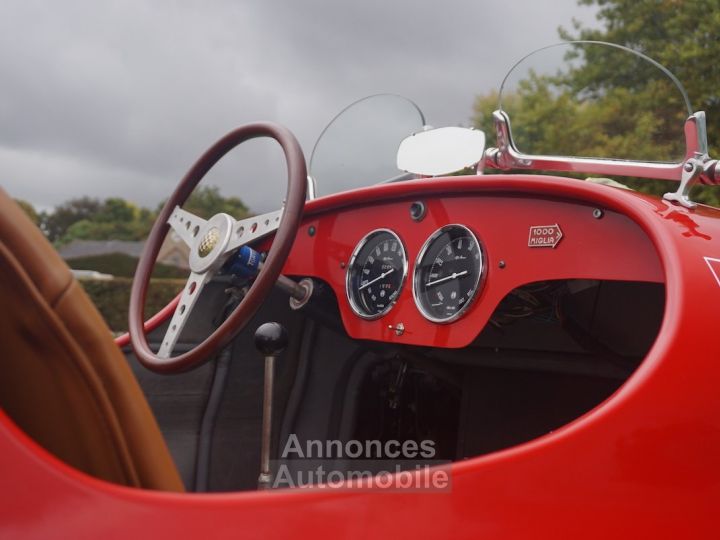 Alfa Romeo Barchetta Bianchi - 1984 - 45