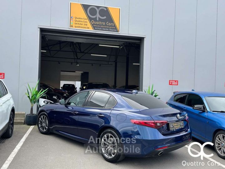 Alfa Romeo Giulia 2.2 DIESEL BOITE AUTO CUIR CAMERA - 25